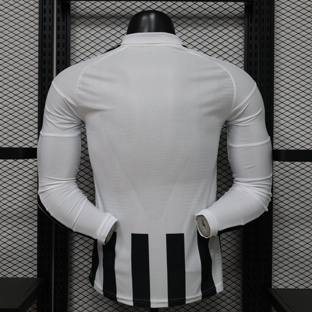 2026-27 Juventus Home Long-Sleeve Jersey - Player Version