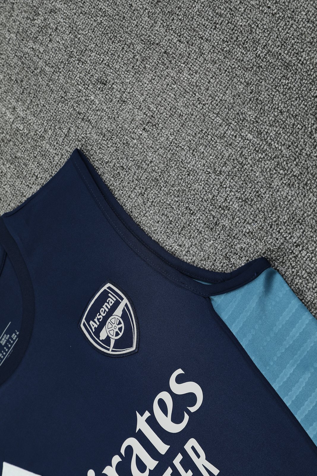 2025-26 Arsenal training vest jersey