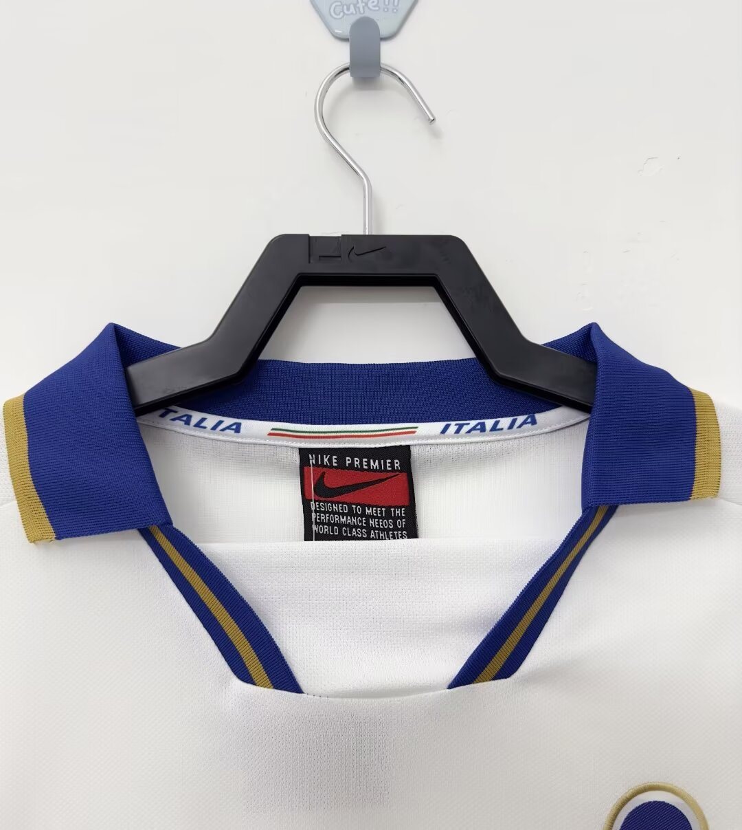 1996 Italy Away Retro Jersey