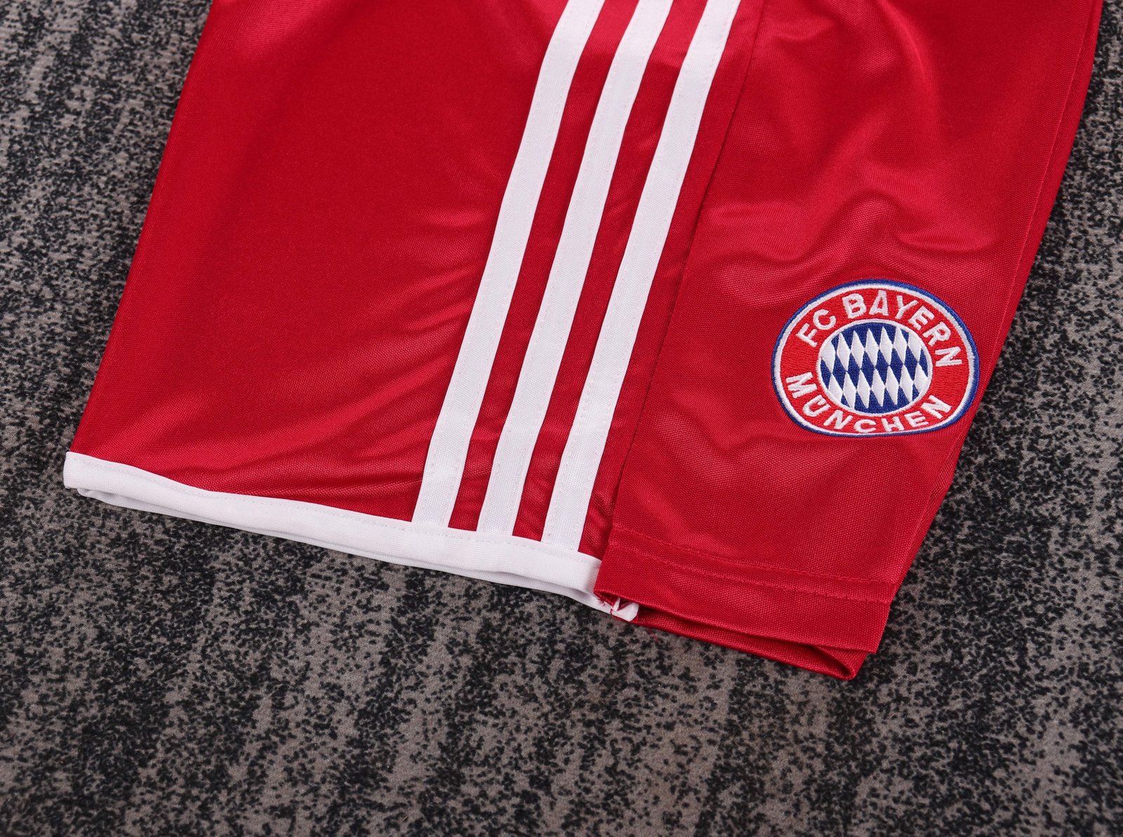 2003-04 Bayern Munich Home Jersey - Kids