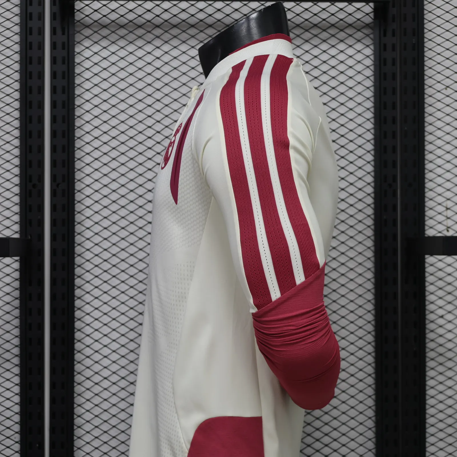 2026-27 Real Madrid Long-Sleeve Half-Zip Training Jersey – Player Version