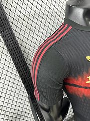 2025-26 Manchester United Training Shirt - Players
