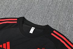 2025-26 Liverpool FC Black Short Sleeve Training Shirt