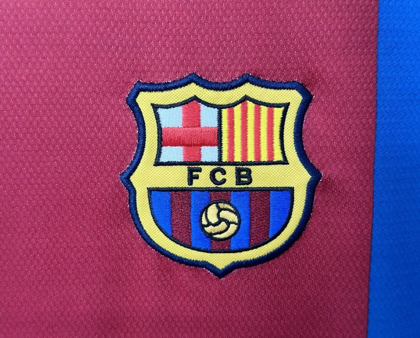 2006-07 Barcelona Home Retro Jersey