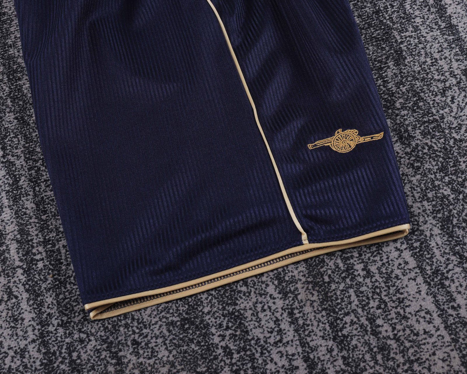 2001-02 Arsenal Away Retro Shirt - Kids Sizes