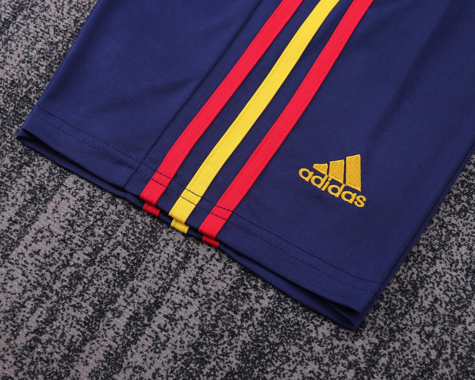 2010 Spain Away Retro Jersey – Kids