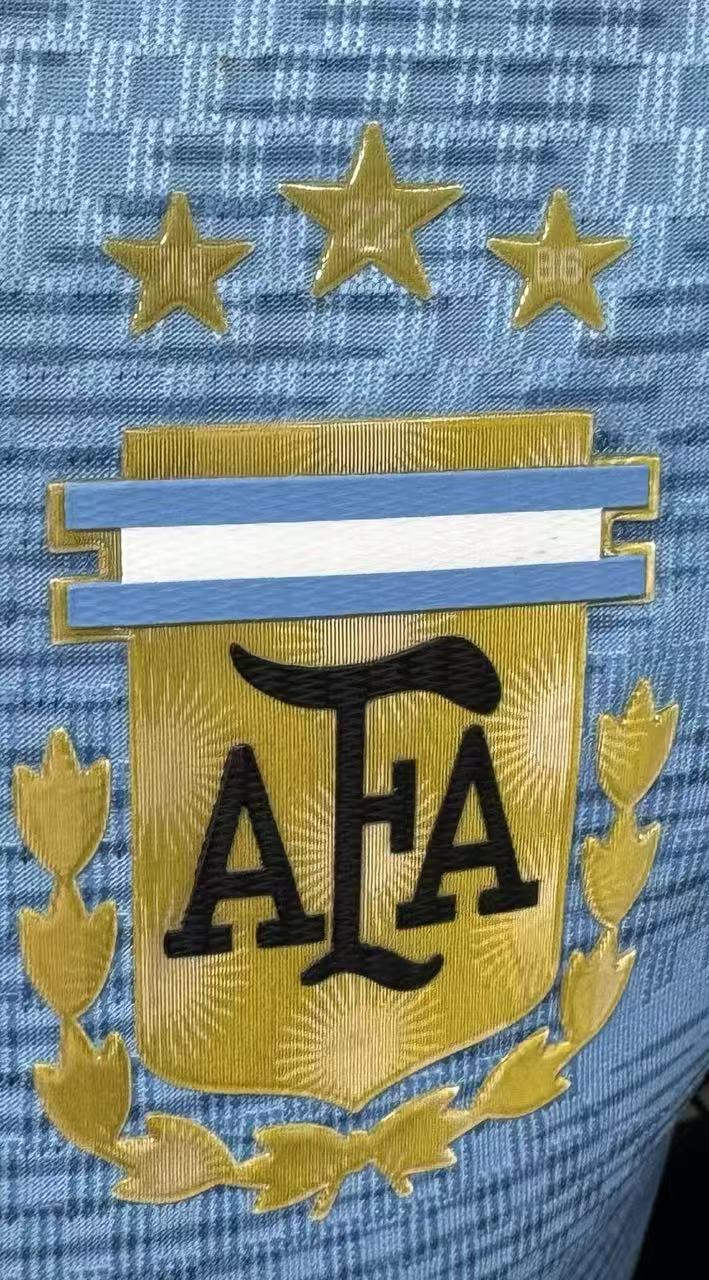 2026-27 Argentina Messi Commemorative Long-Sleeve Jersey – Player Version