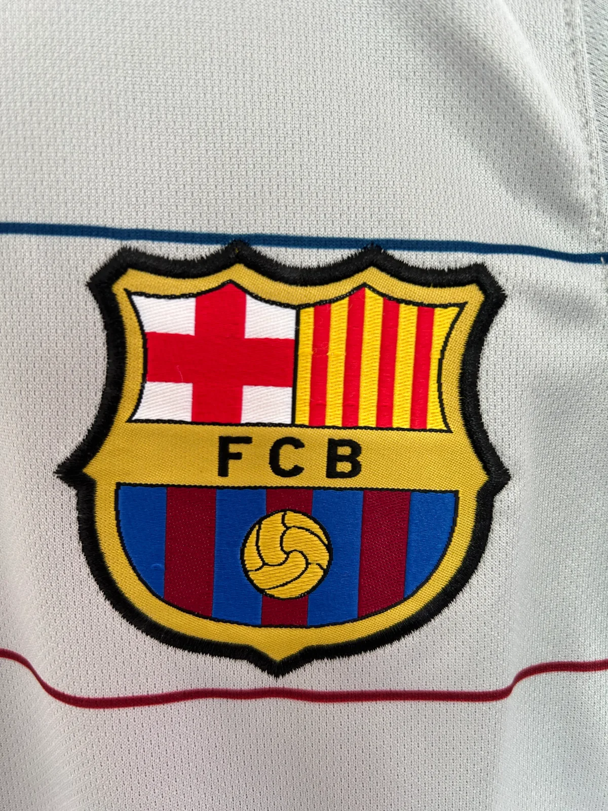 2003-04 Barcelona Away Retro Jersey