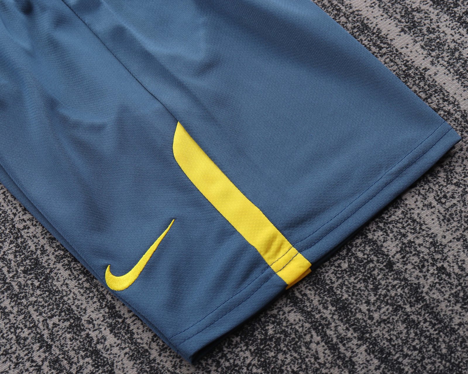 2008-09 Barcelona Away Retro Shirt - Kids Sizes
