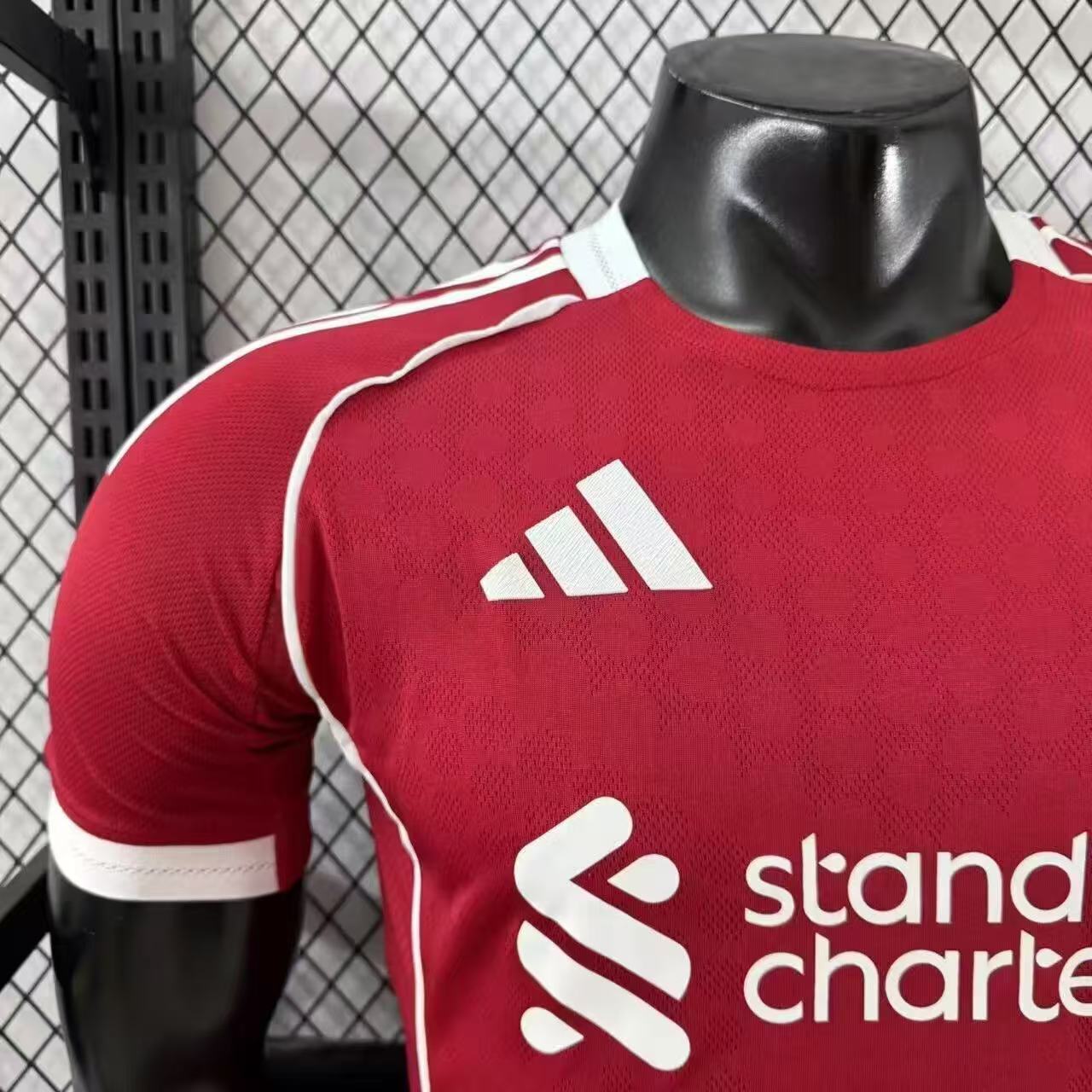 2025-26 Liverpool Home Kit - Player Edition