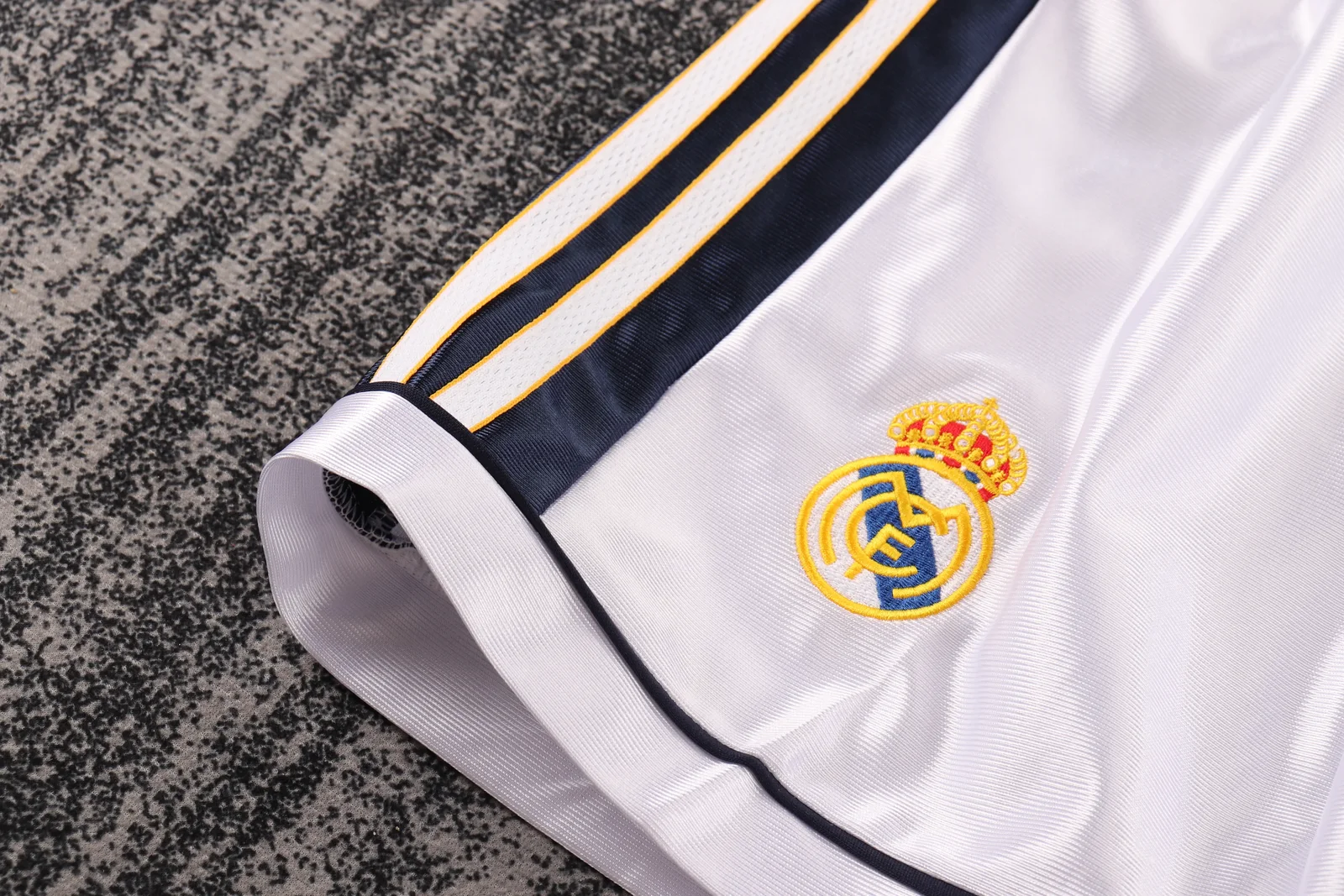1998-00 Real Madrid Home Retro Shirt - Kids