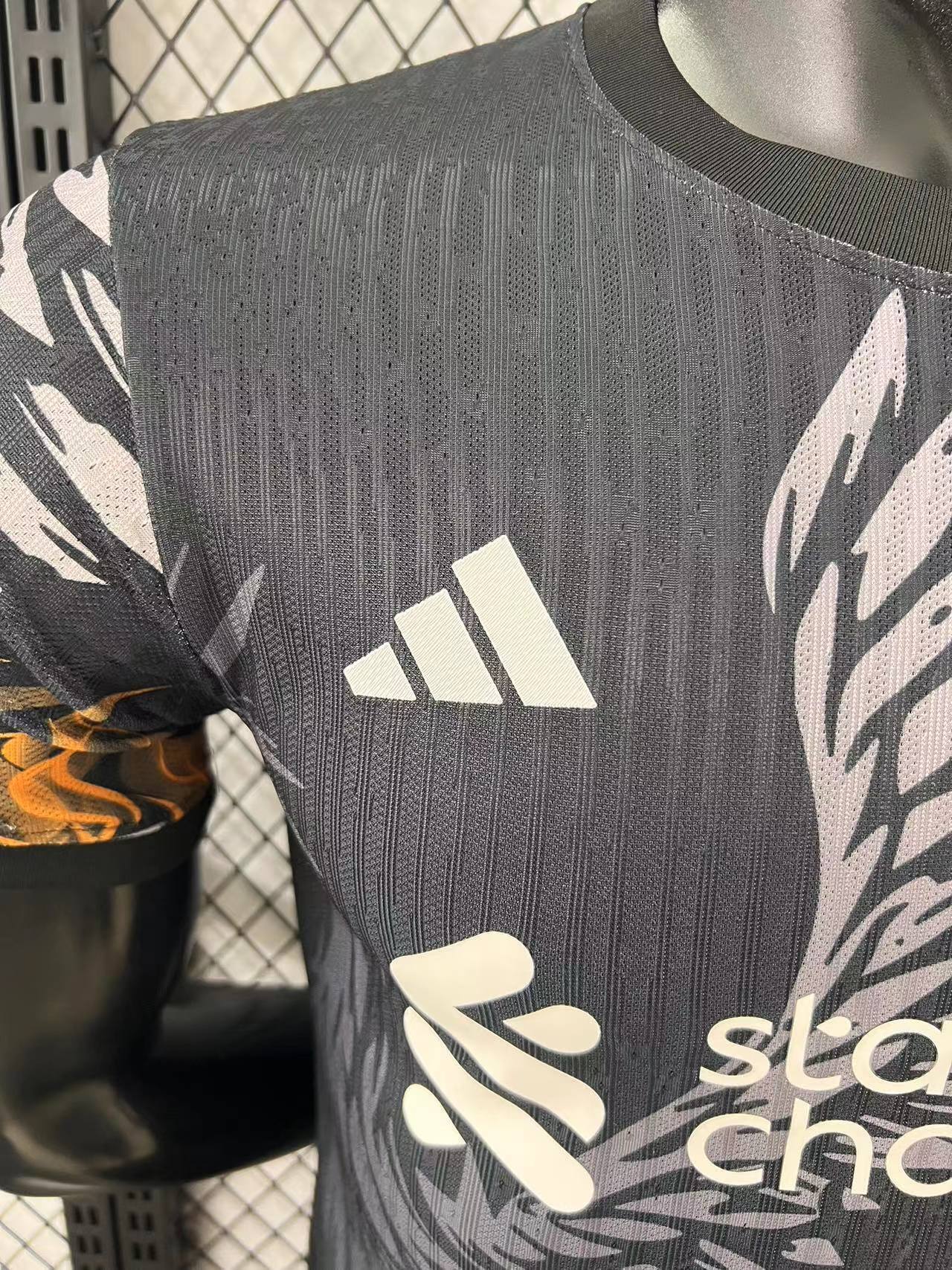 2025-26 Liverpool Special Edition Jersey – Player Version