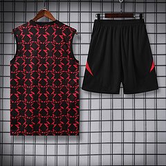2025-26 Manchester United training vest jersey