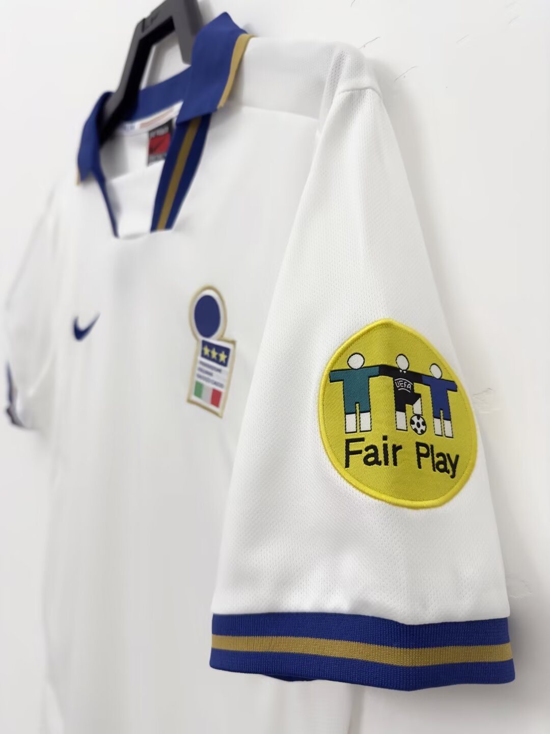 1996 Italy Away Retro Jersey