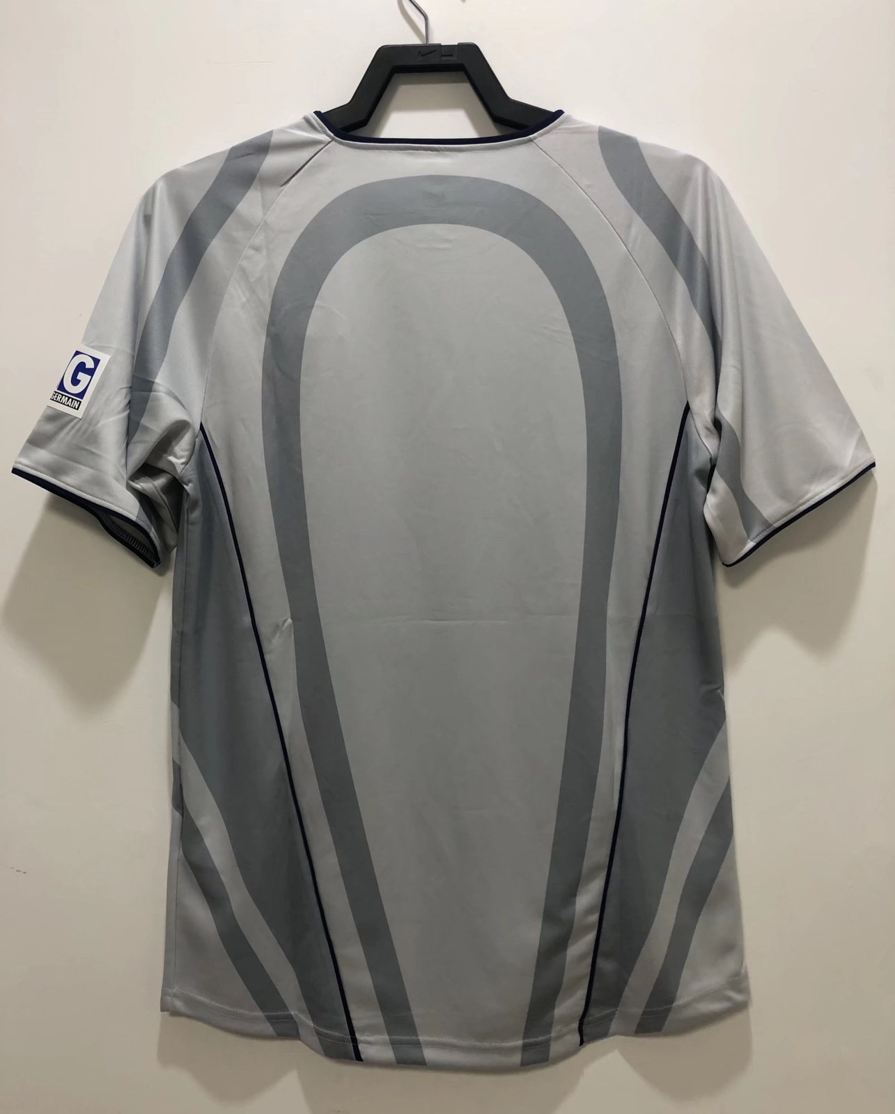 2001 Paris retro away jersey