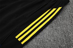 2025-26 Manchester United black short-sleeved training jersey