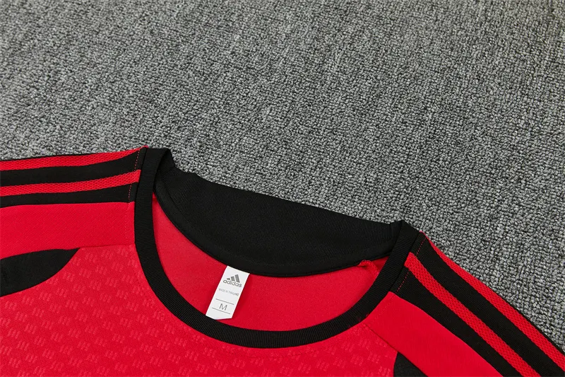 2026-27 Manchester United Red Short-Sleeve Training Jersey