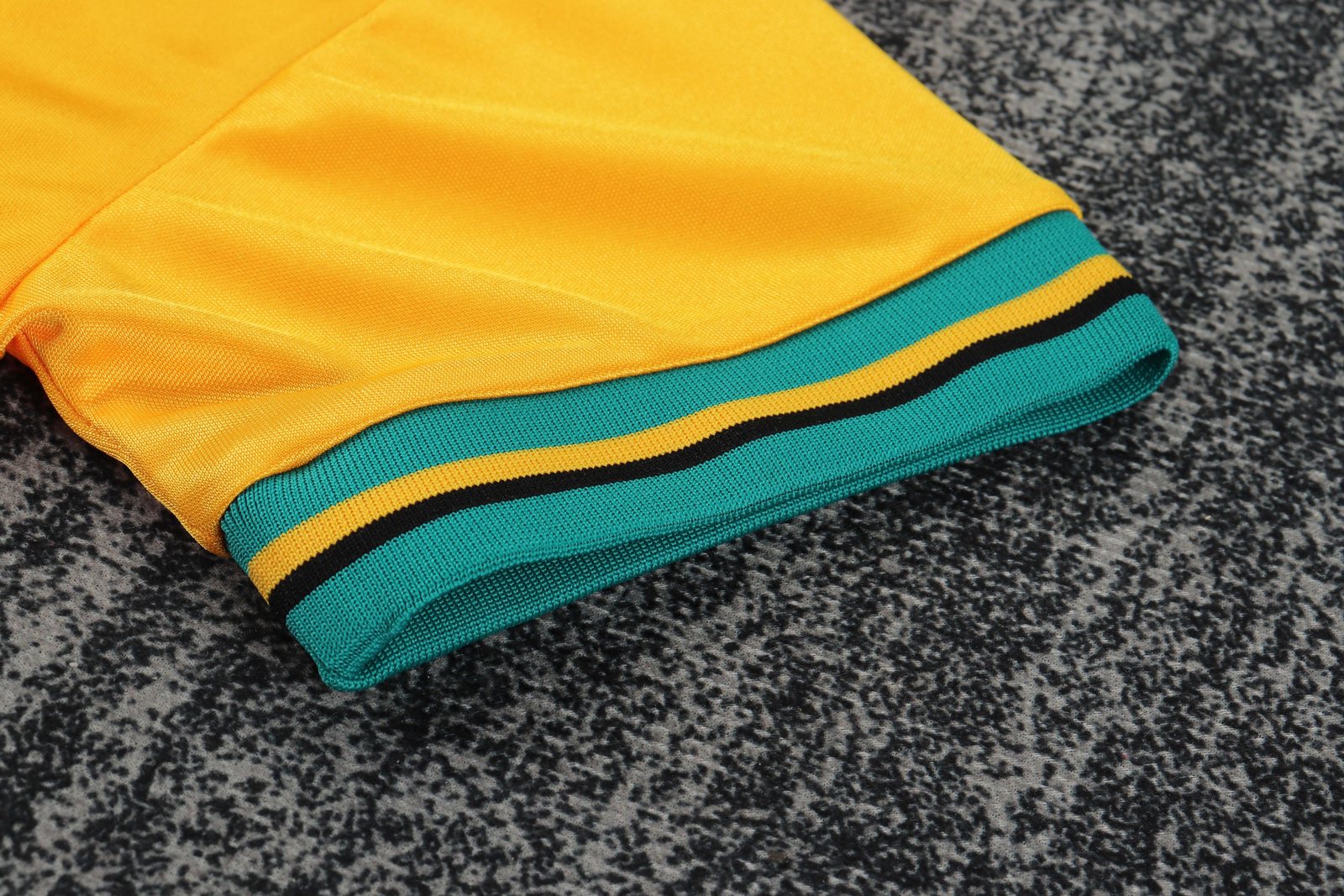 1993-95 Bayern Munich Away Shirt - Kids'