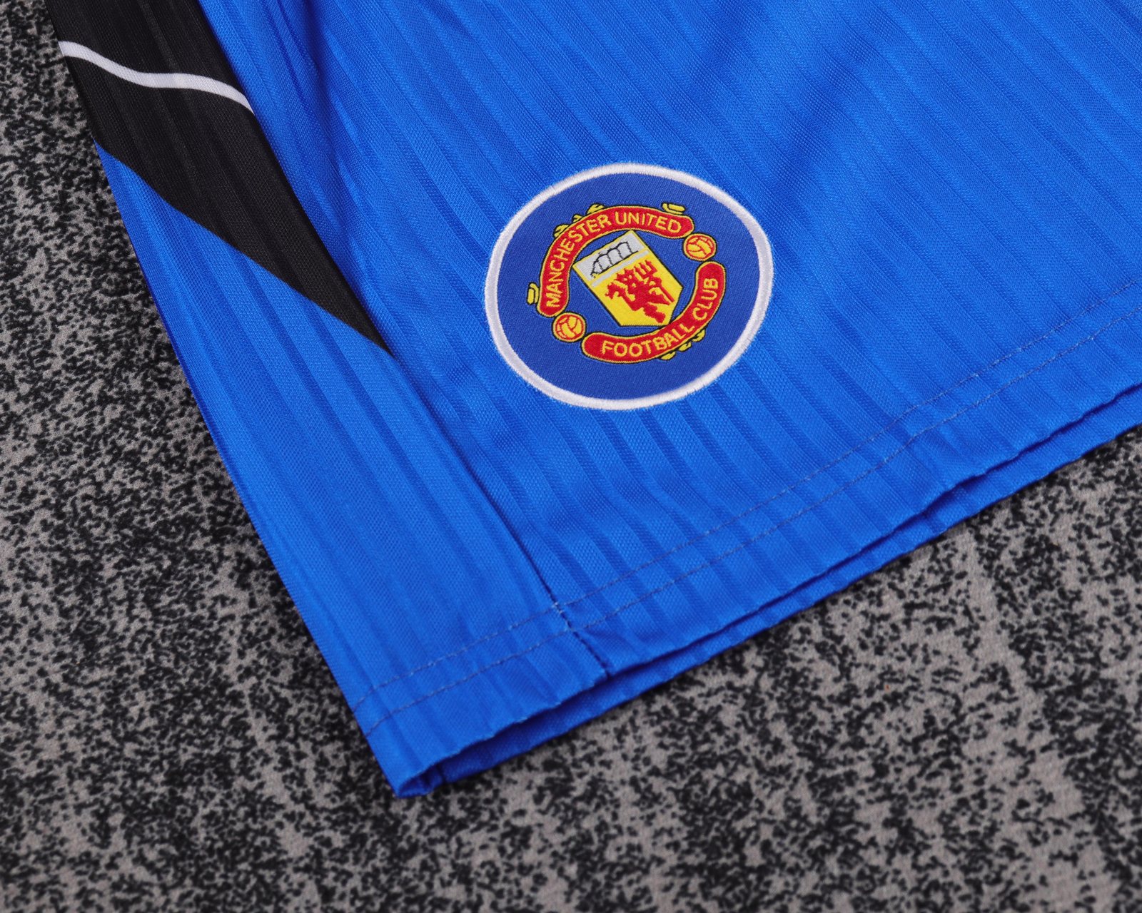1996-98 Manchester United Away Shirt - Kids Sizes
