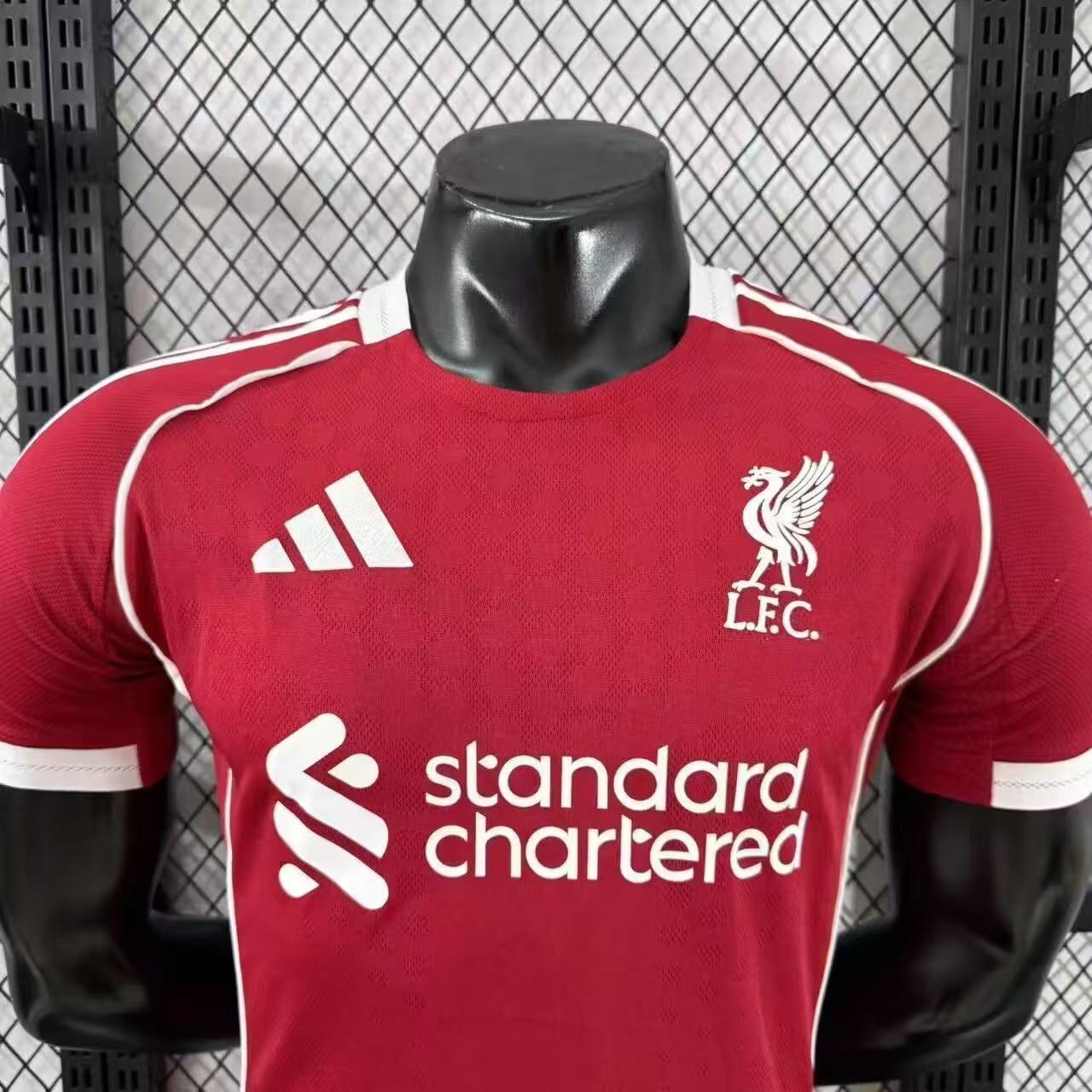 2025-26 Liverpool Home Kit - Player Edition
