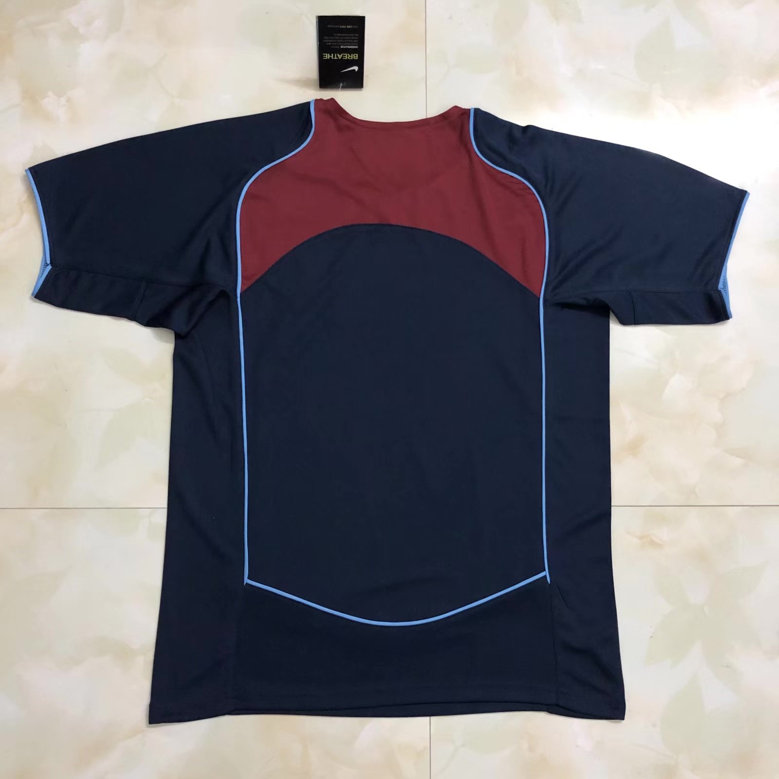 2004-05 Atletico Madrid Away Retro Jersey