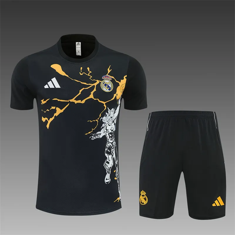 2025-26 Real Madrid Black Short-Sleeve Training Jersey