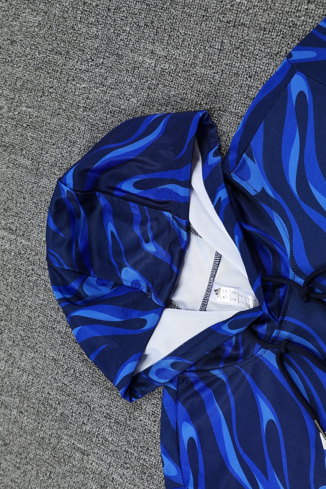 2025-26 Real Madrid Blue Hooded Training Jersey