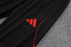 2025-26 Bayern Munich Green Half-Pull Training Jersey