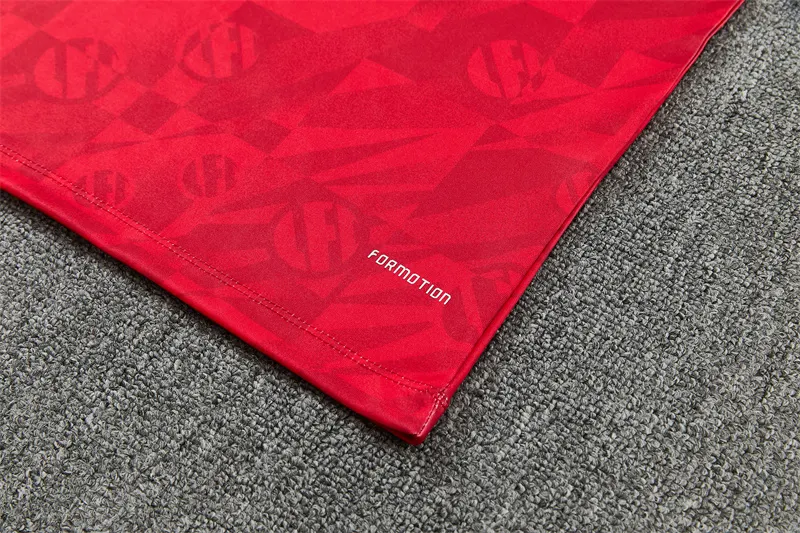 2026-27 Liverpool Red Half-Zip Training Kit