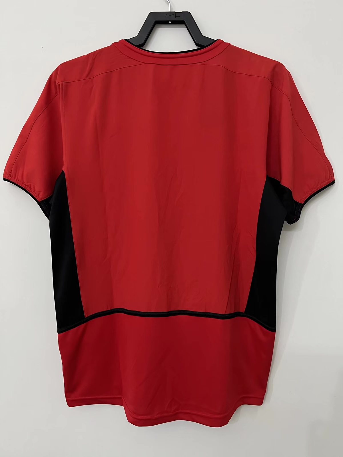 2002-04 Manchester United home retro jersey