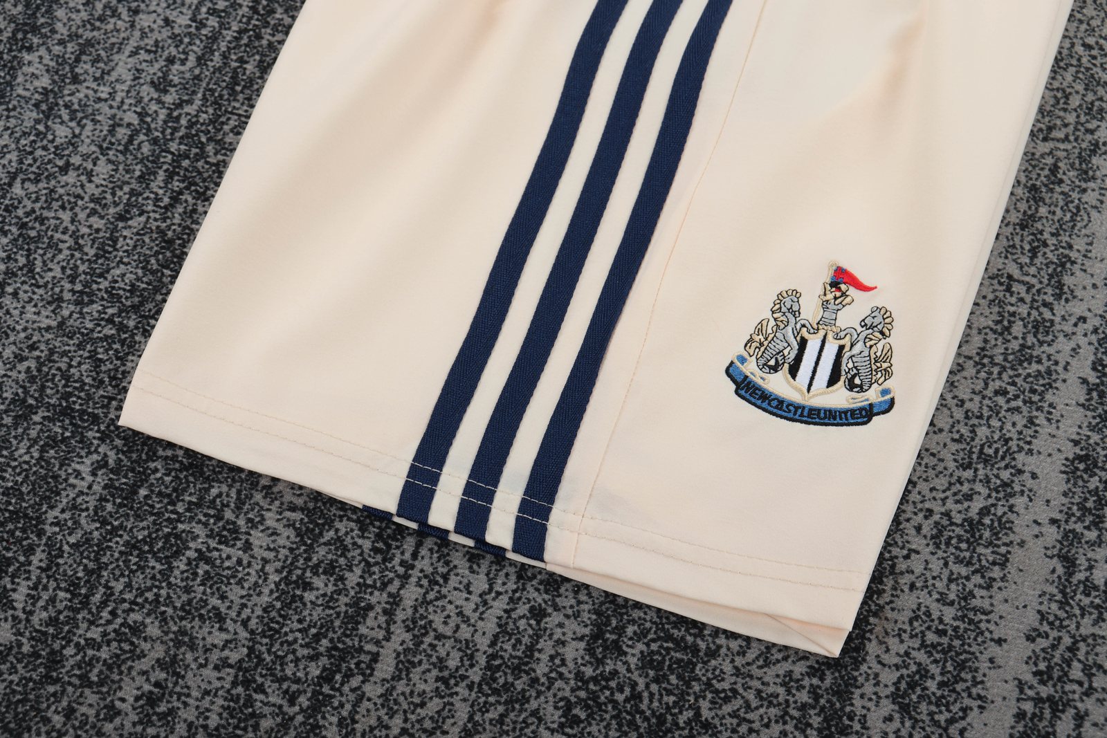 1995-97 Newcastle United Away Retro Kit - Children's