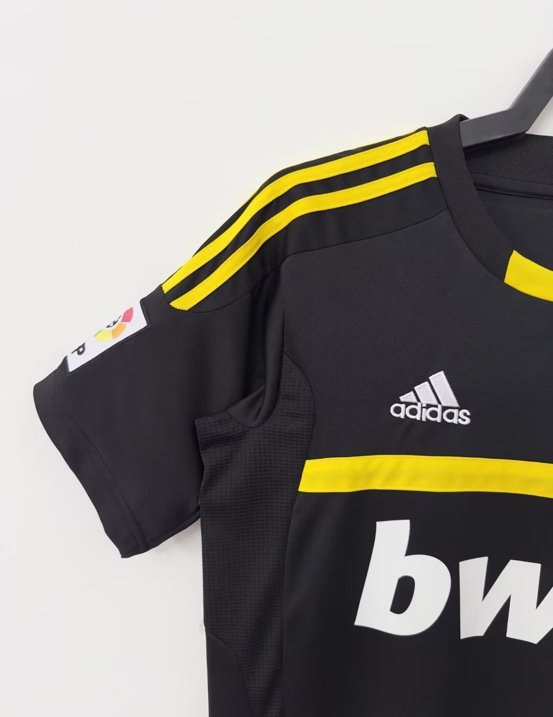 2011-12 Real Madrid Black Goalkeeper Retro Jersey