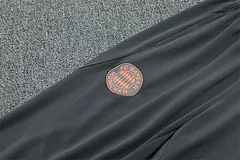 2025-26 Bayern Munich Orange Half-Pull Training Jersey