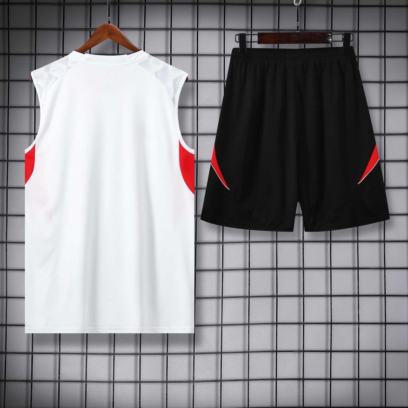 2025-26 Manchester United training vest jersey