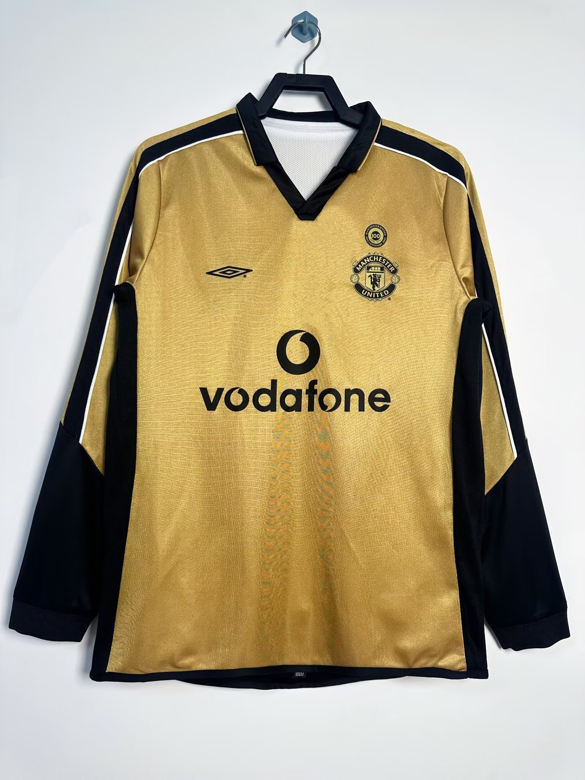 2007-08 Manchester United Reversible Centenary Retro Long-Sleeve Jersey