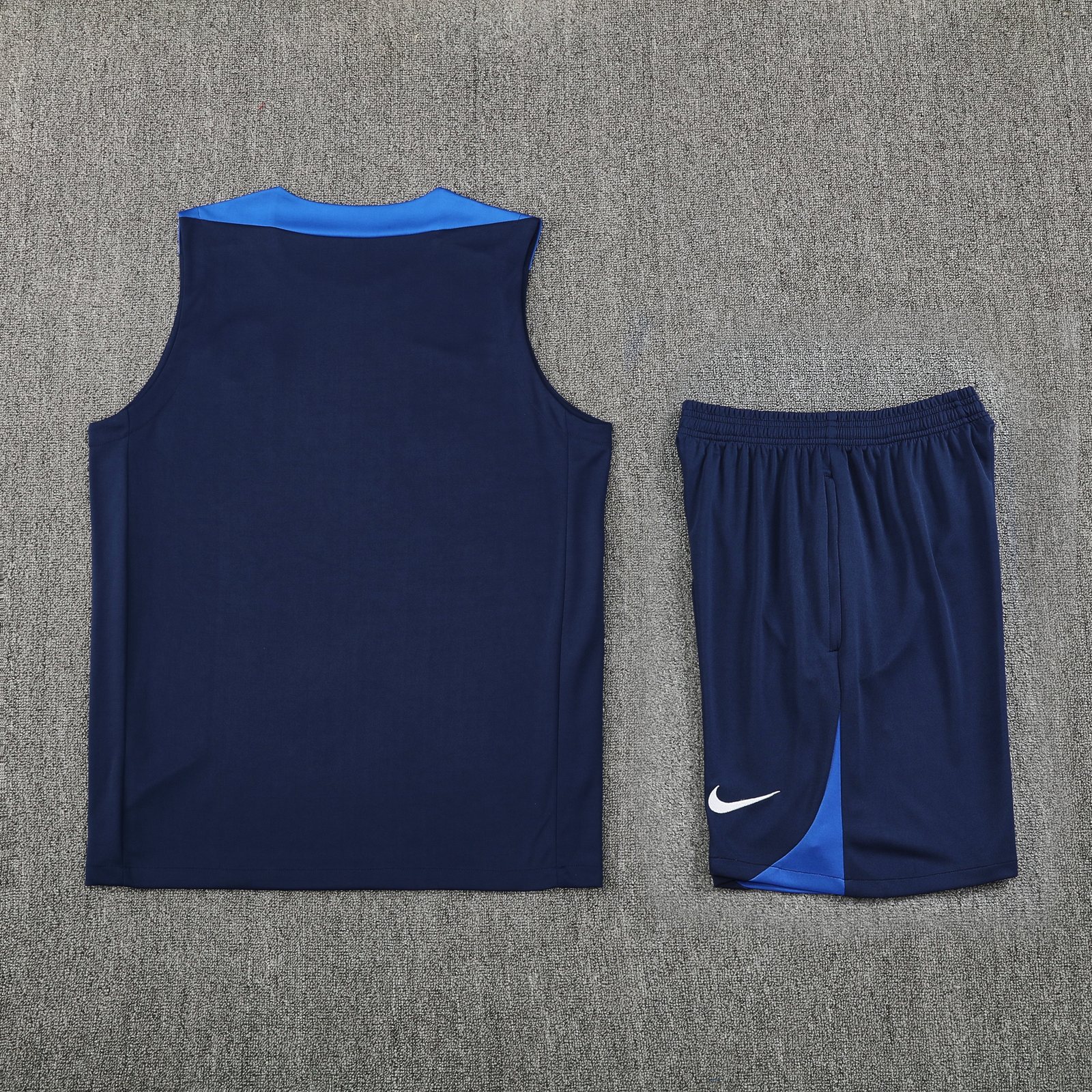 2025-26 Paris Saint-Germain training vest jersey