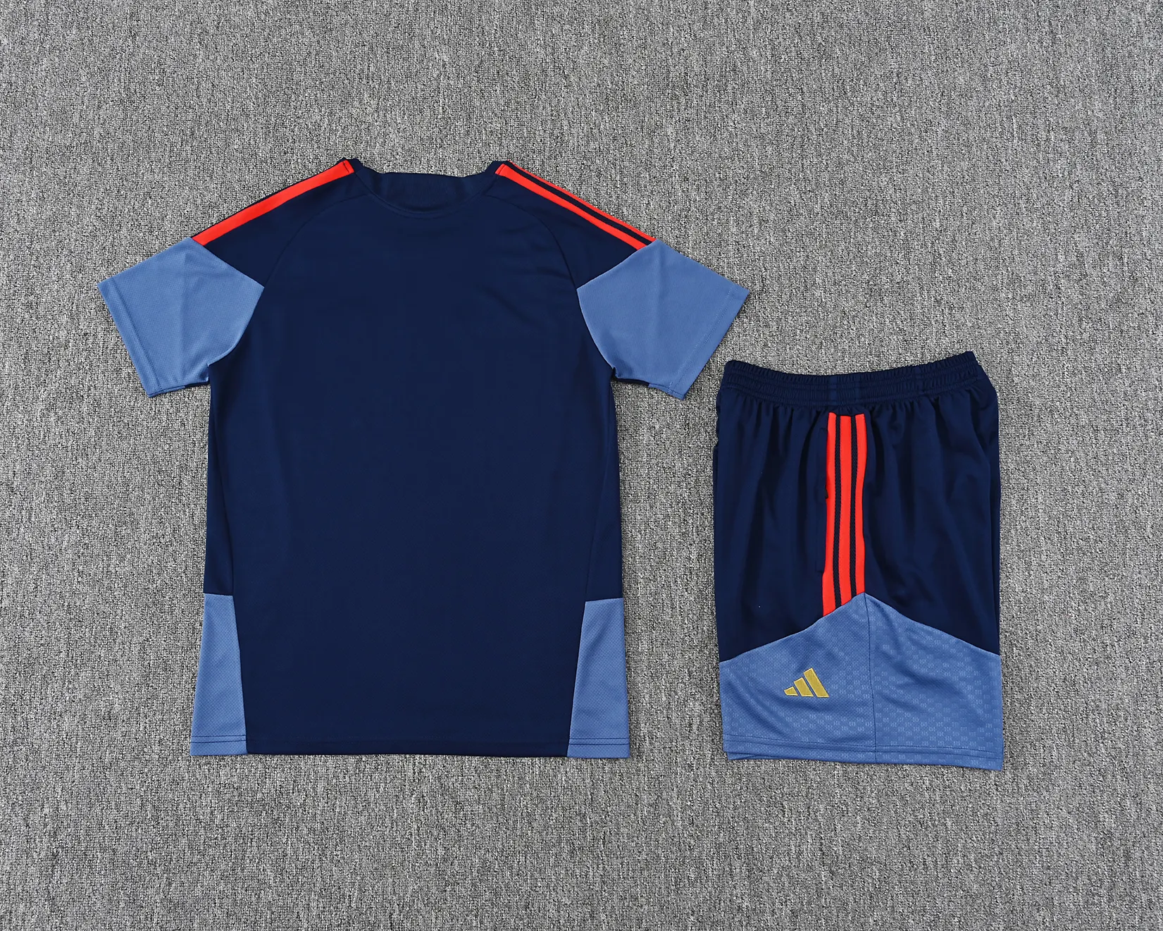 2026-27 Bayern Munich Royal Blue Short-Sleeve Training Jersey