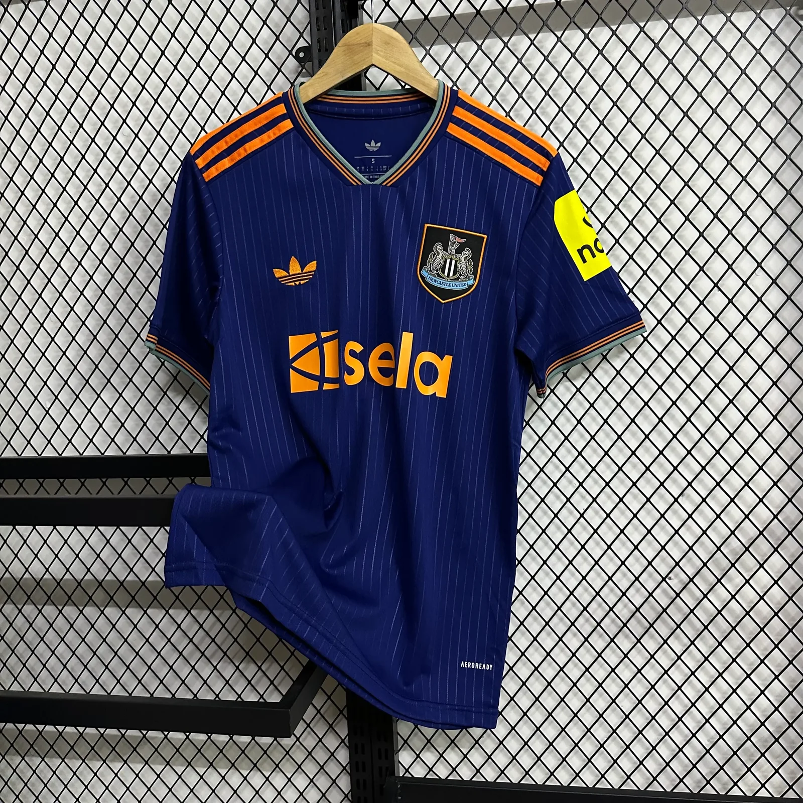 2025-26 Newcastle United Second Away Kit