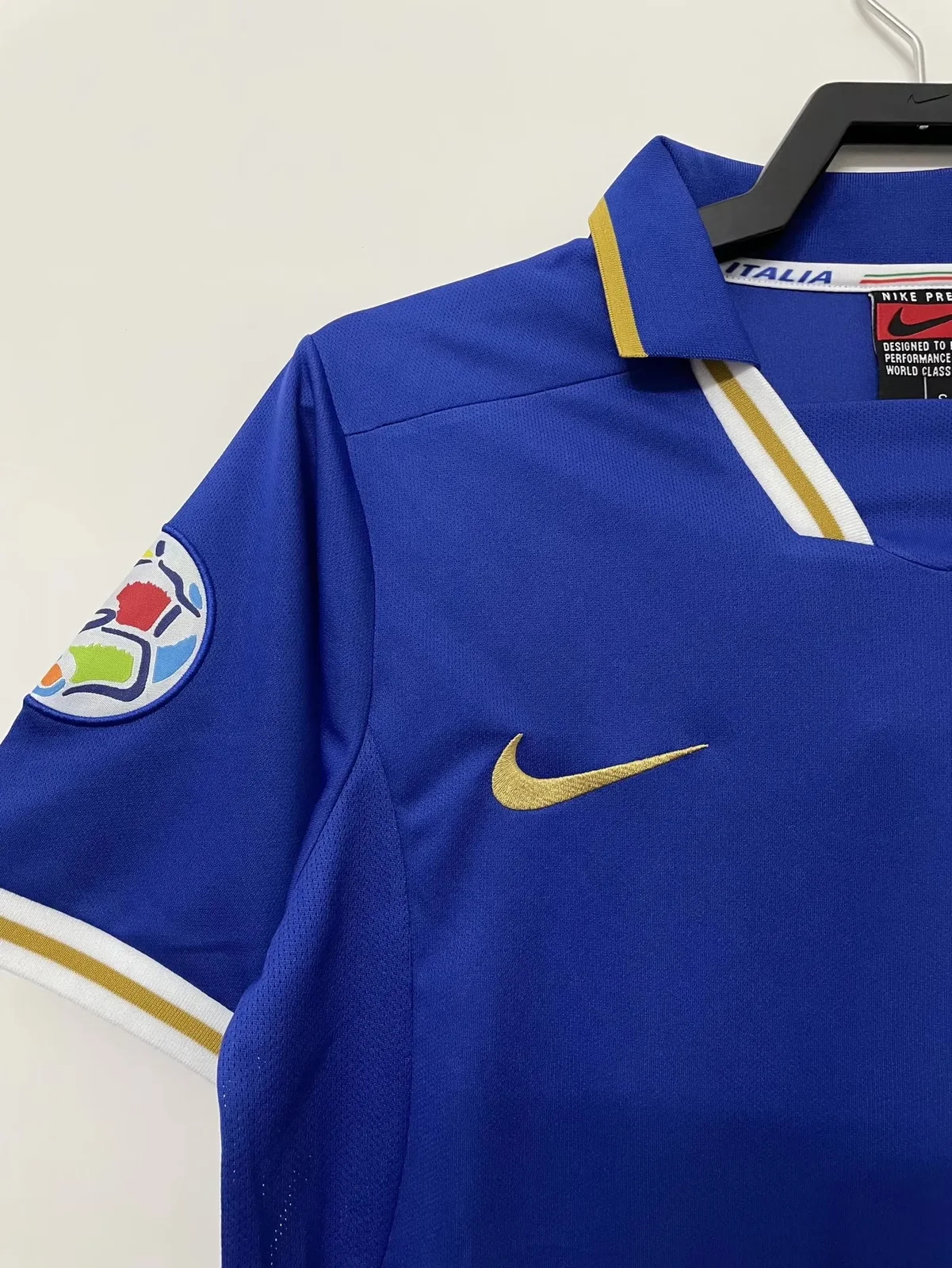 1996 Italy Home Retro Jersey
