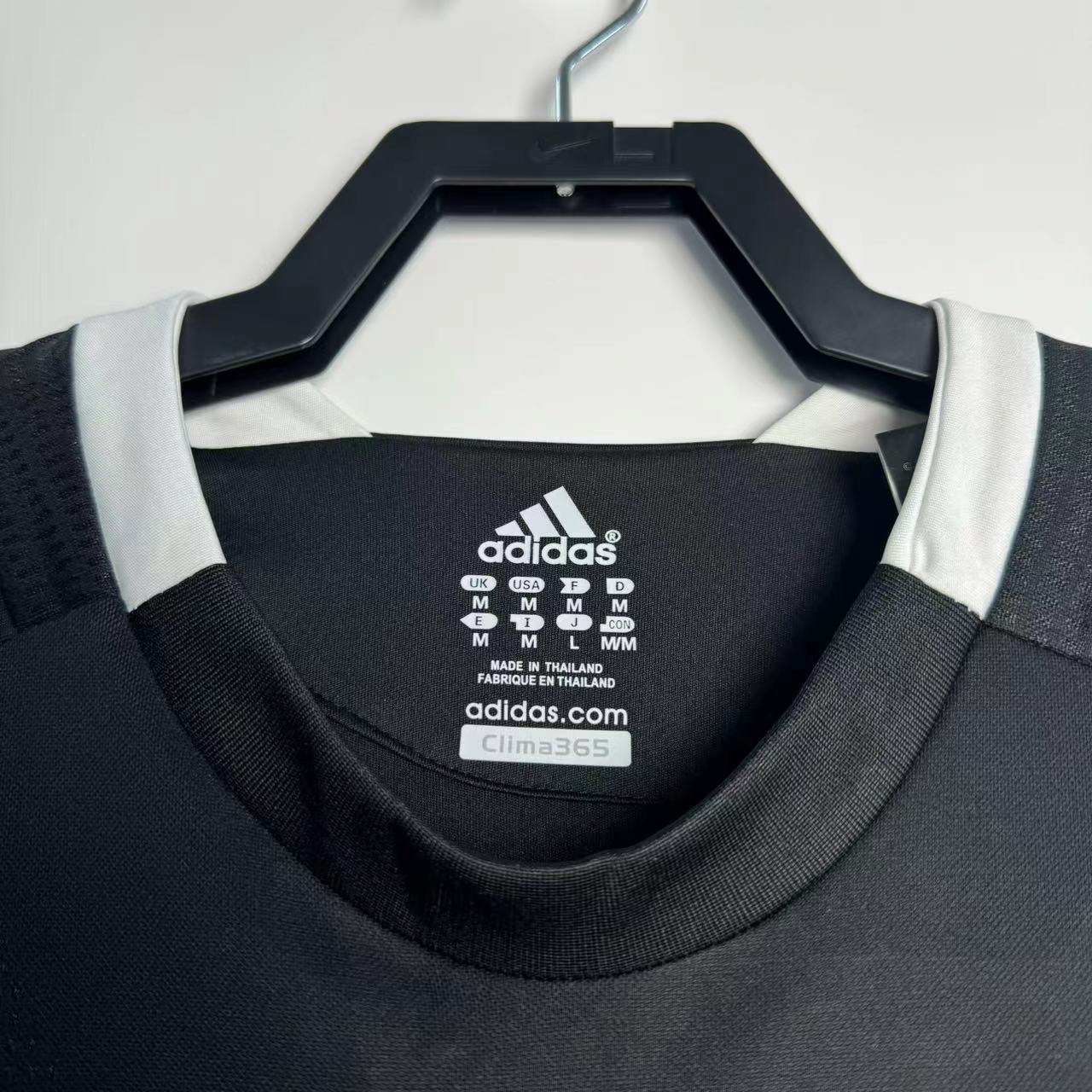 2008-09 Real Madrid Away Retro Jersey