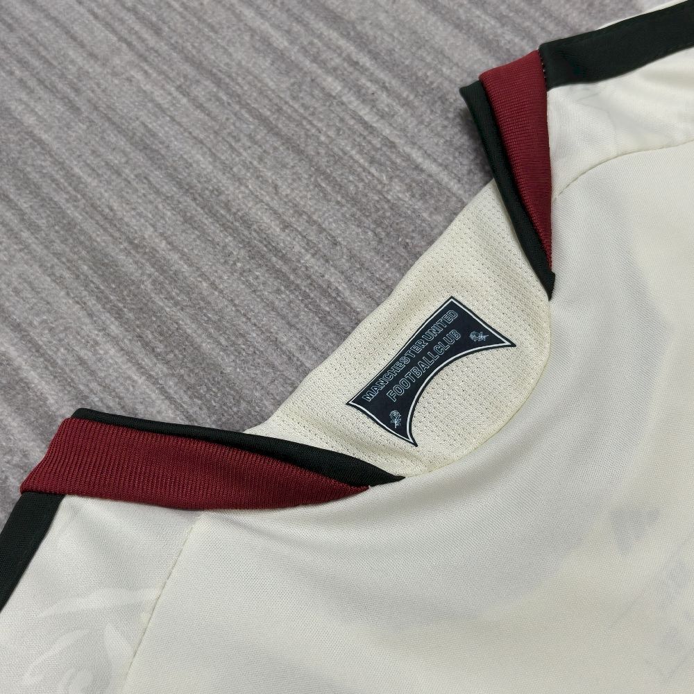 2026-27 Manchester United Second Away Kit - Fan Edition