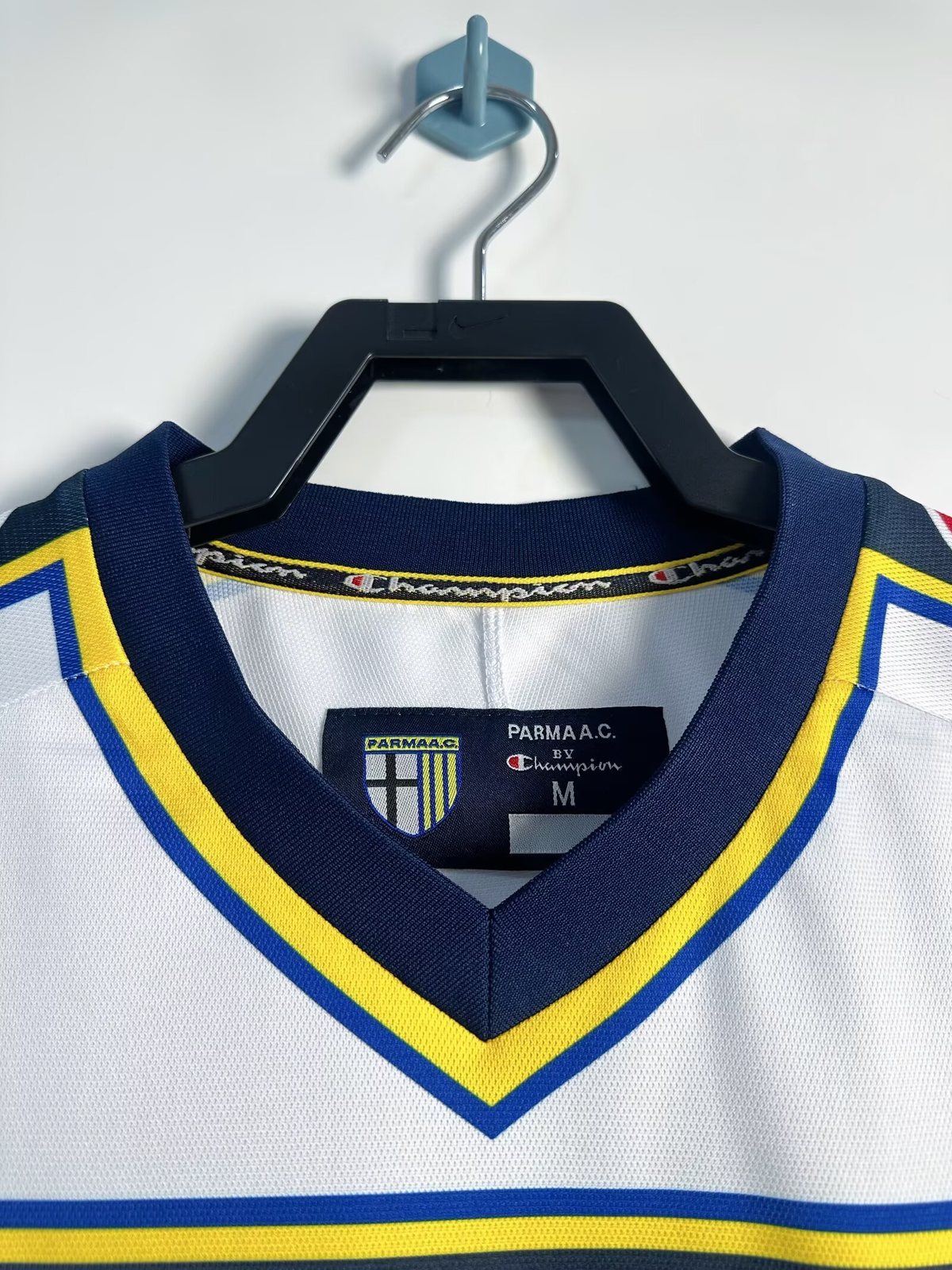 2002-03 Parma Away Retro Long-Sleeve Jersey