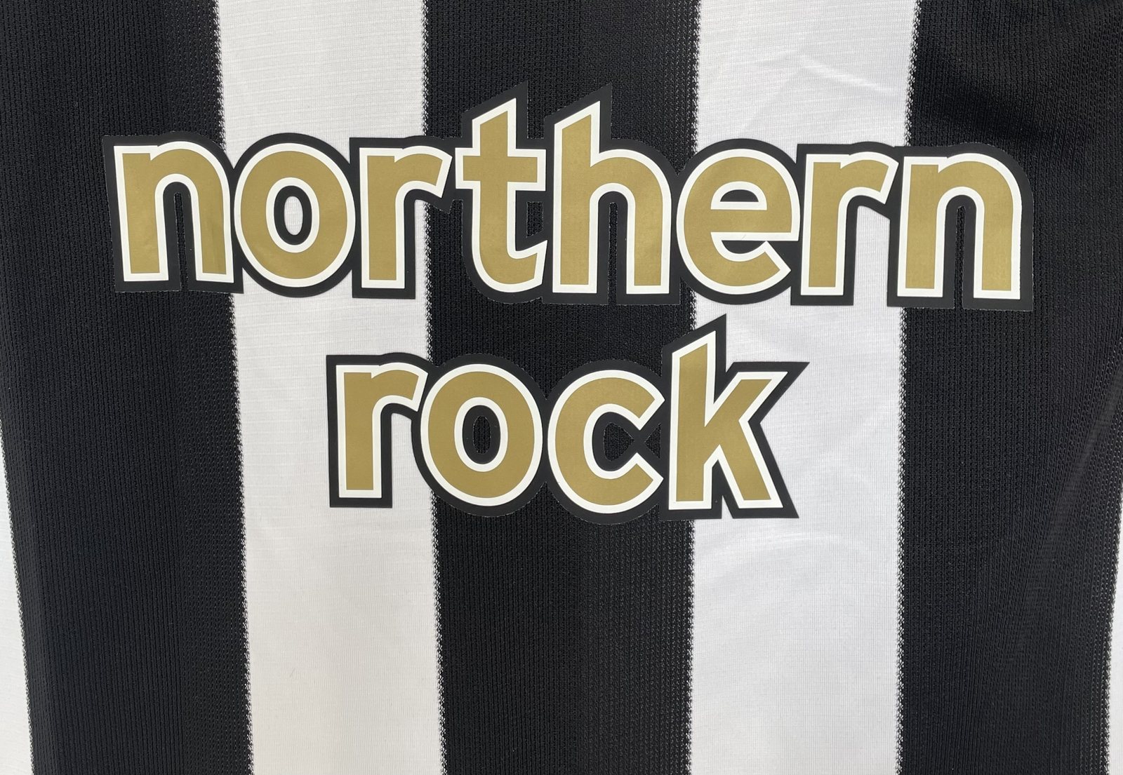 2005-06 Newcastle United Home Retro Jersey