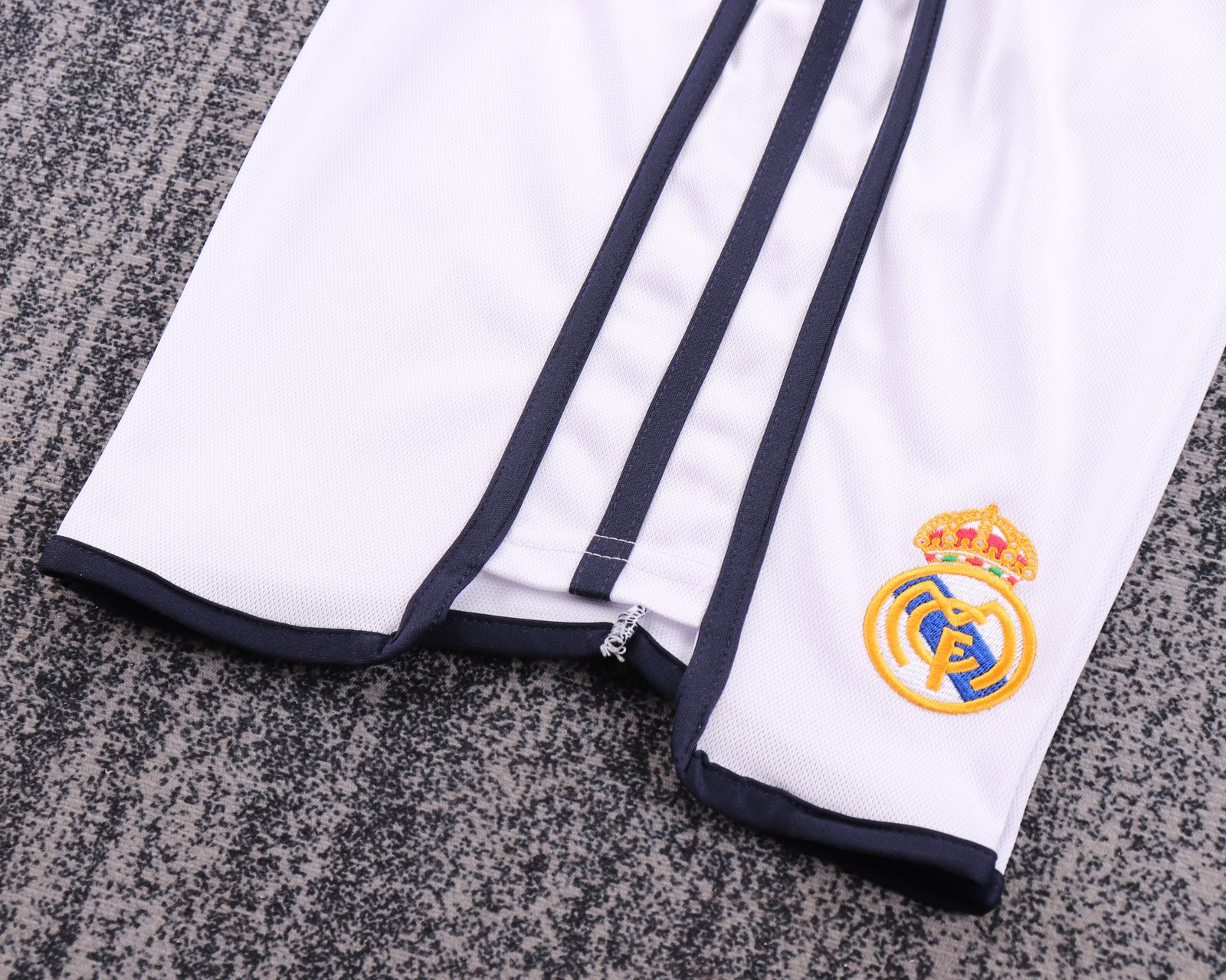 2000-01 Real Madrid Home Shirt – Kids