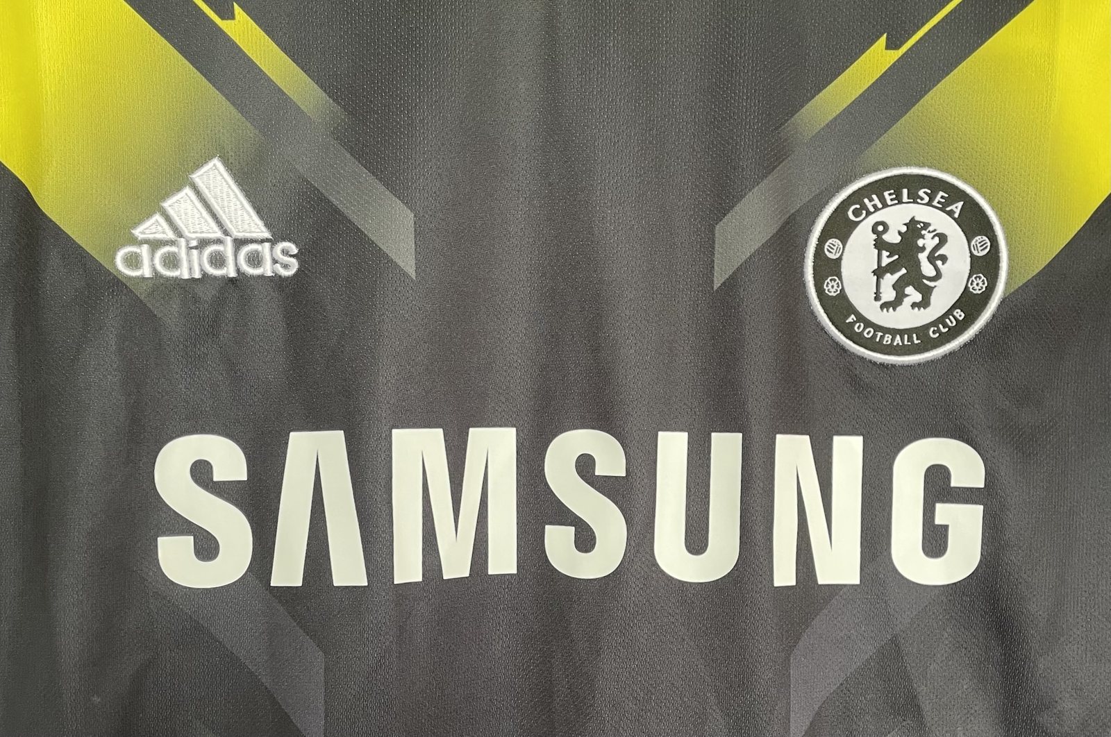 2012-13 Chelsea Second Away Retro Shirt