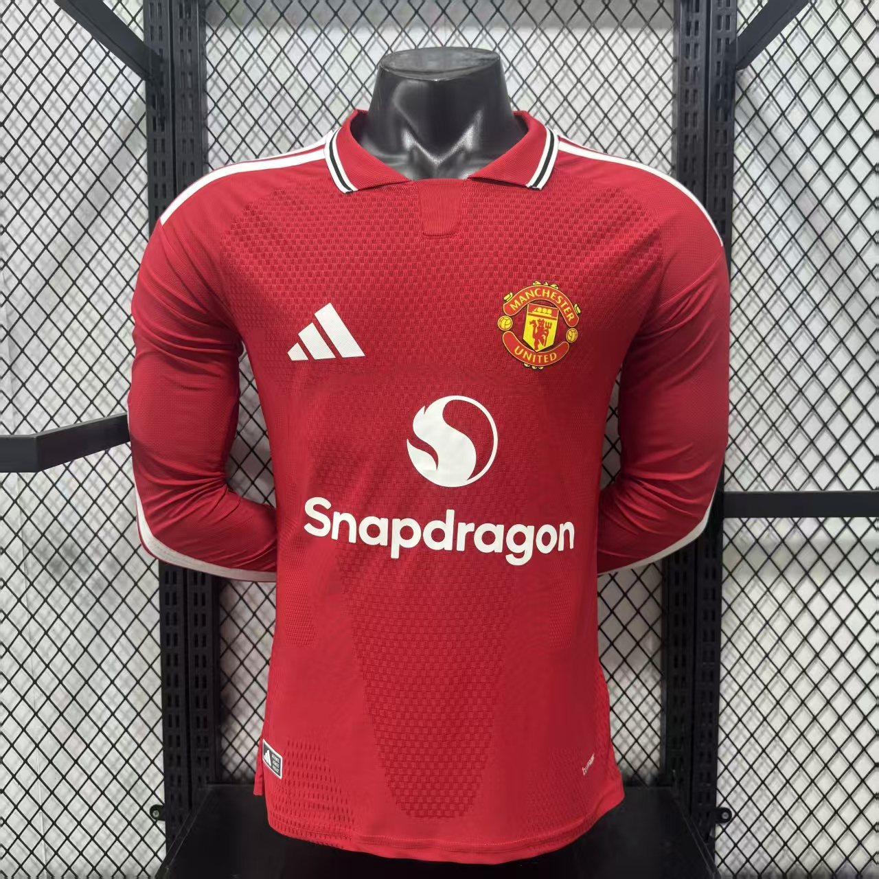 2026-27 Manchester United Home Long-Sleeve Jersey - Player Version