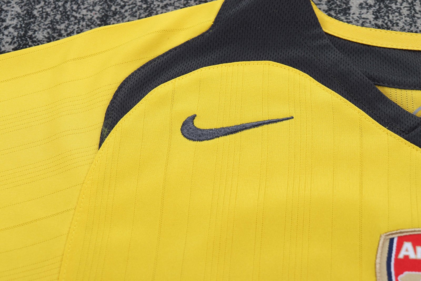 2005-06 Arsenal Away Retro Jersey - Kids
