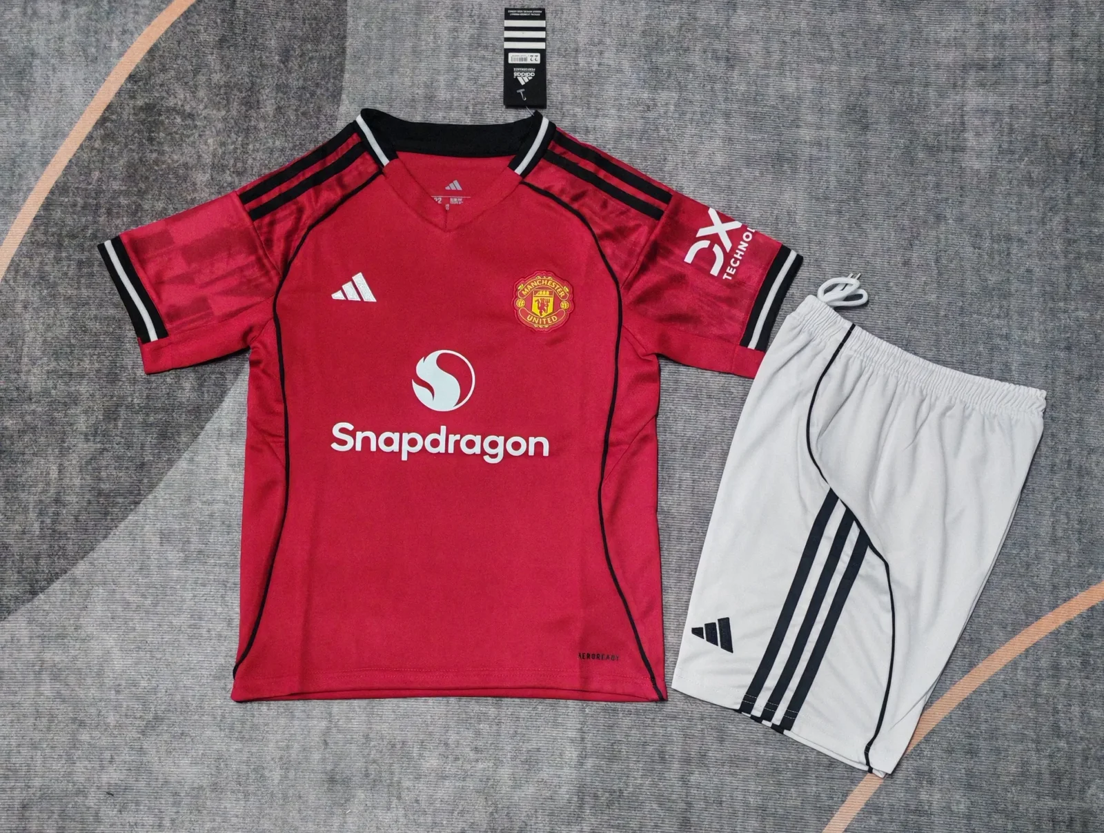 2025-26 Manchester United Home Jersey – Kids'