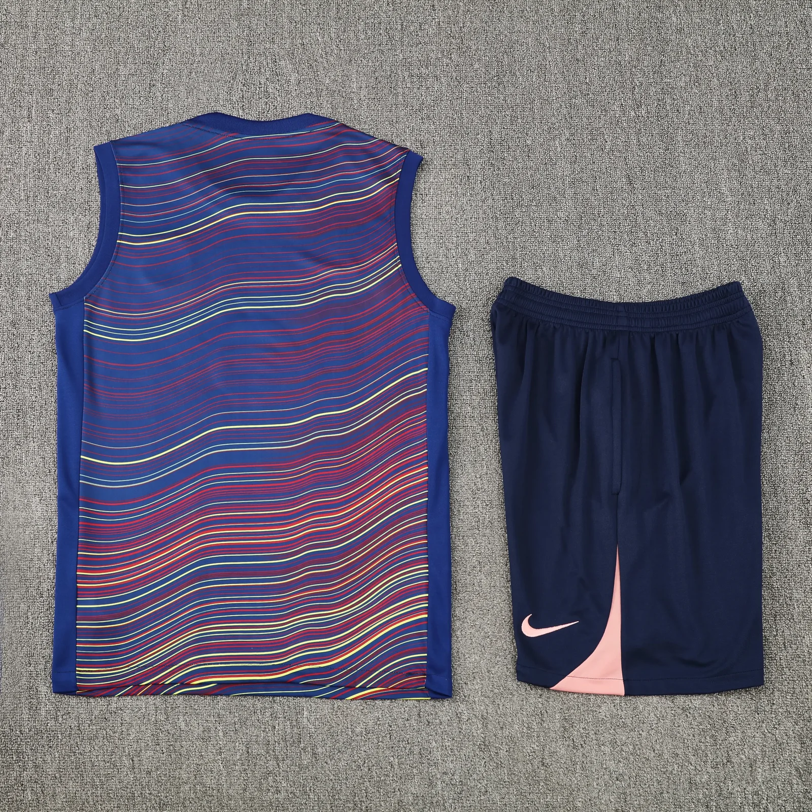 2025-26 Barcelona vest training jersey