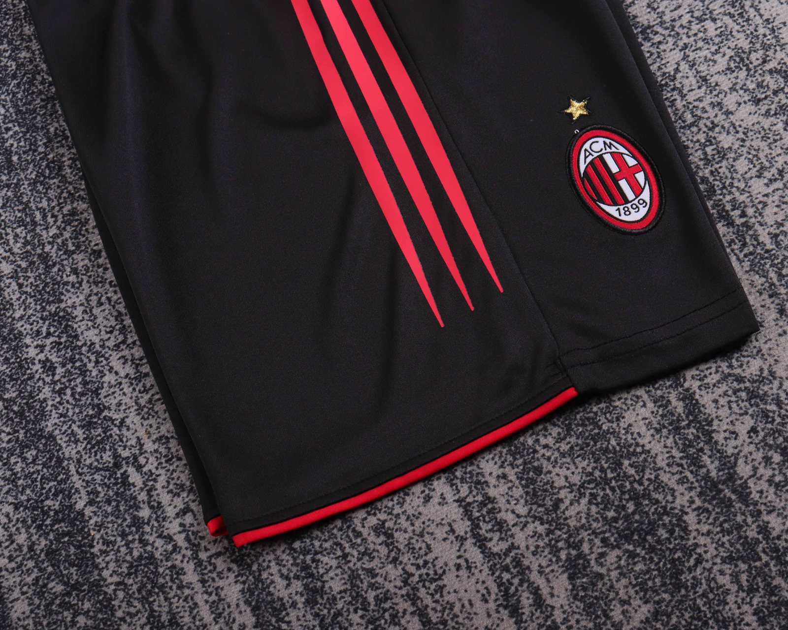 2004-05 AC Home Retro Shirt - Kids Sizes